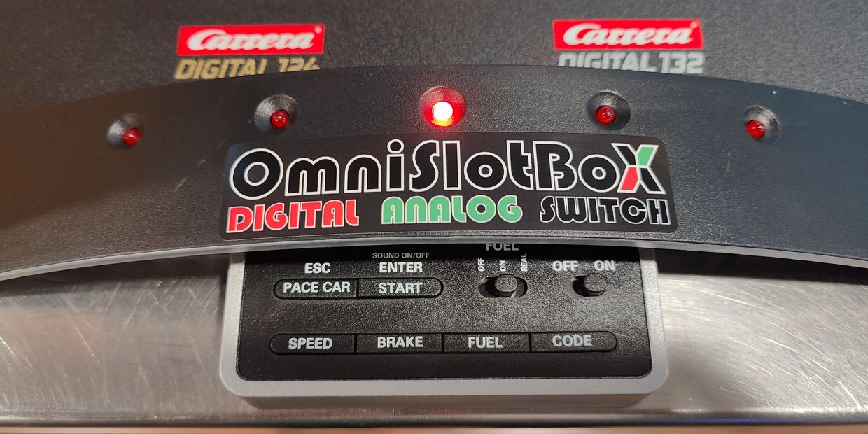 OmniSlotBox Carrera Digital to Analog Switch modified Control Unit panel.