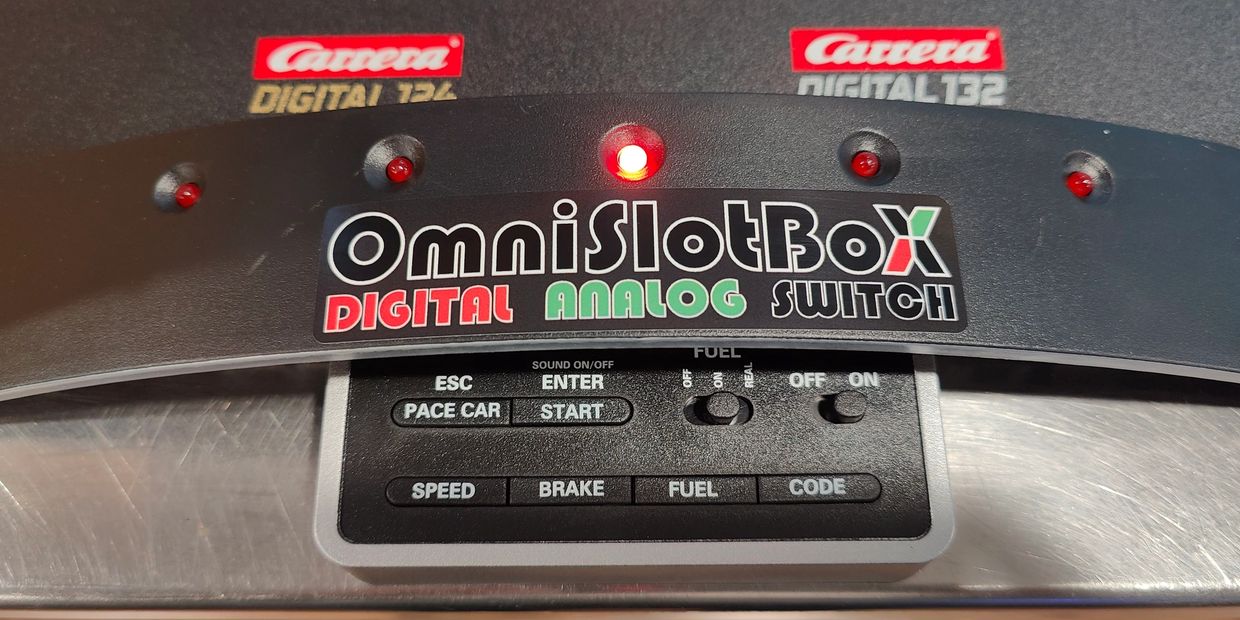 Omni Slot Box Digital and Analog Slot Car Switch, A Switch That