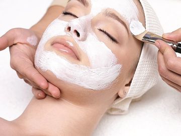 Duo Harmony massage & facial treatment package with Neal's Yard Products  treatment, Hove, BN3 2FN