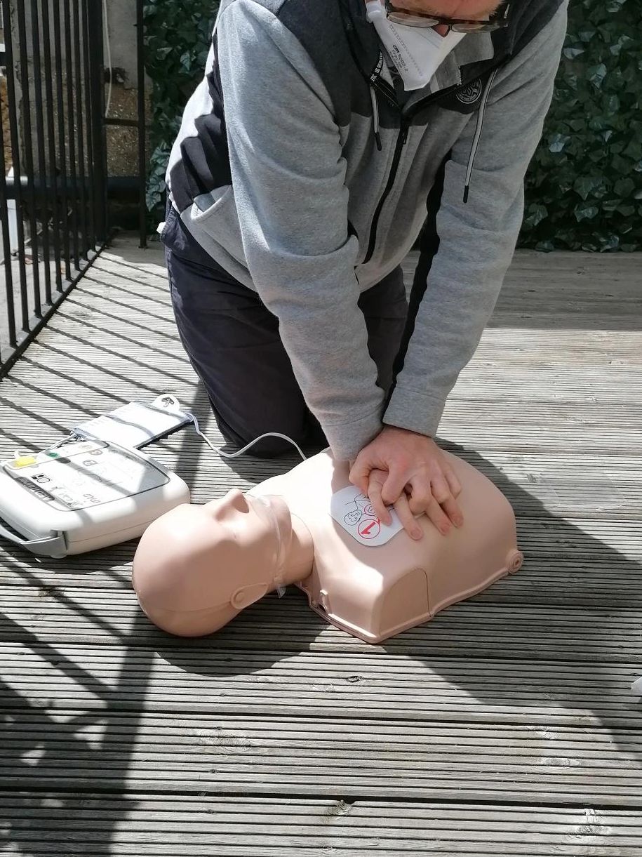 Covid safe CPR session, outside. Face coverings 121 training