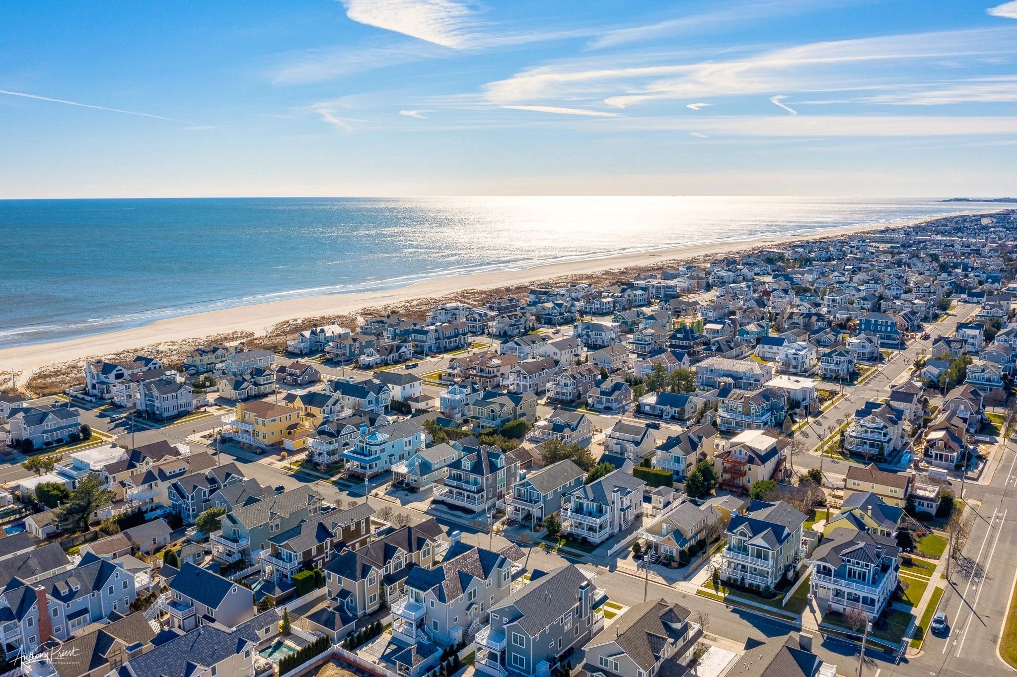 Kelly Mead Properties on the Seven Mile Island in Avalon, New Jersey