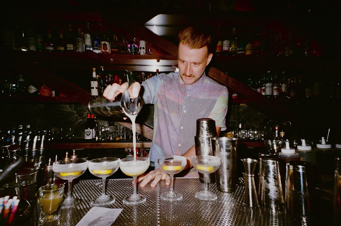 Bar photo 3
