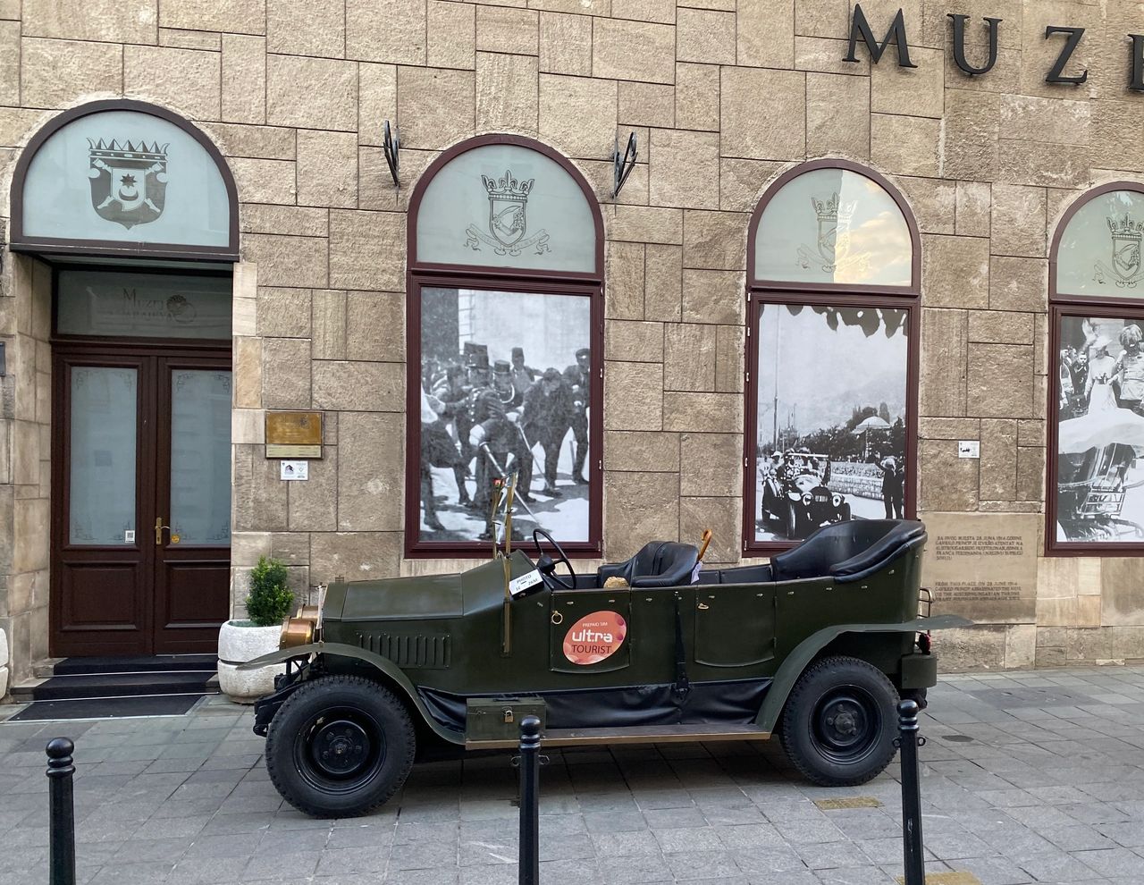 Museum and replica car at the site of the assassination of Archduke Franz Ferdinand