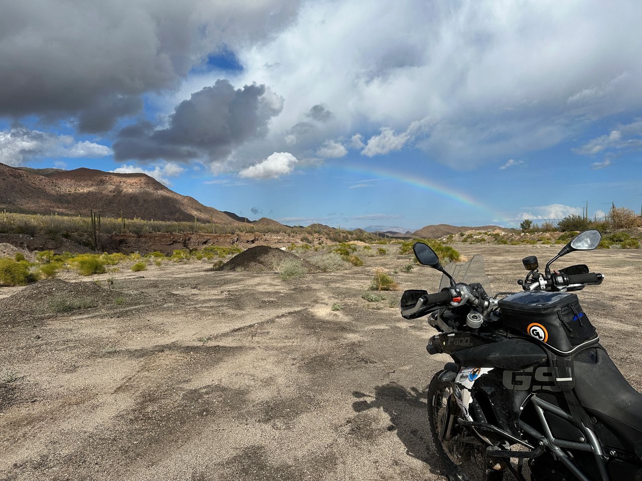 We chased a rainbow coming into Bahia Los Angeles. We chased a rainbow coming into Bahia Los Angeles.