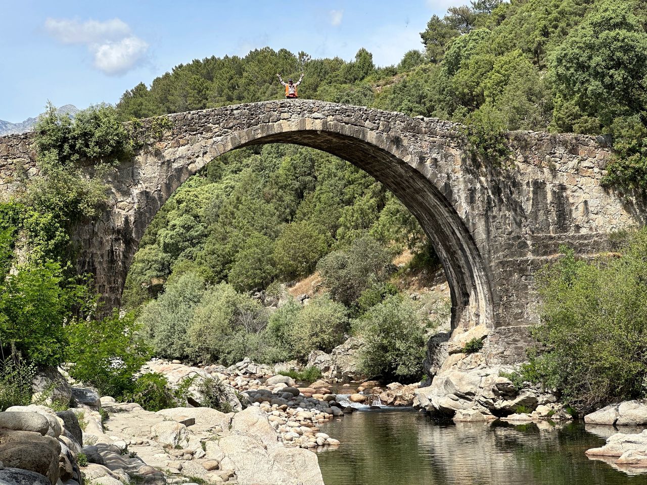 We stopped in the small town of Madrigal de la Vera to check out this old Roman bridge by a popular swimming hole.