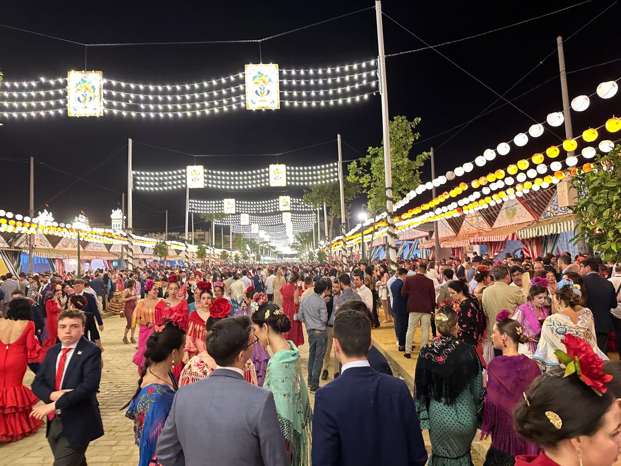 With over 1,000 casetas, the Feria is truly impressive