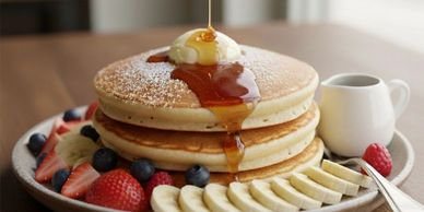 5 adet pancake , çikolatalı fındık ezmesi
,cream pattiseria ,çilek ve muz 