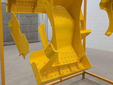 Structure fait sur mesure bleu et jaune, peinture poudre liquide sandblast