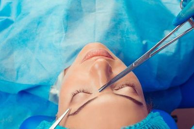 A patient is undergoing an Eyebrow lift surgery