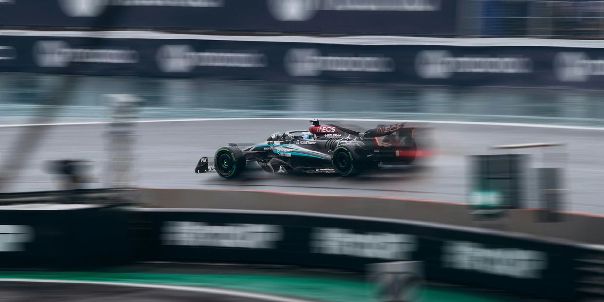 The Mercedes of George Russell racing through the rain at Interlagos. Image - Jonathan Borba, Pexels