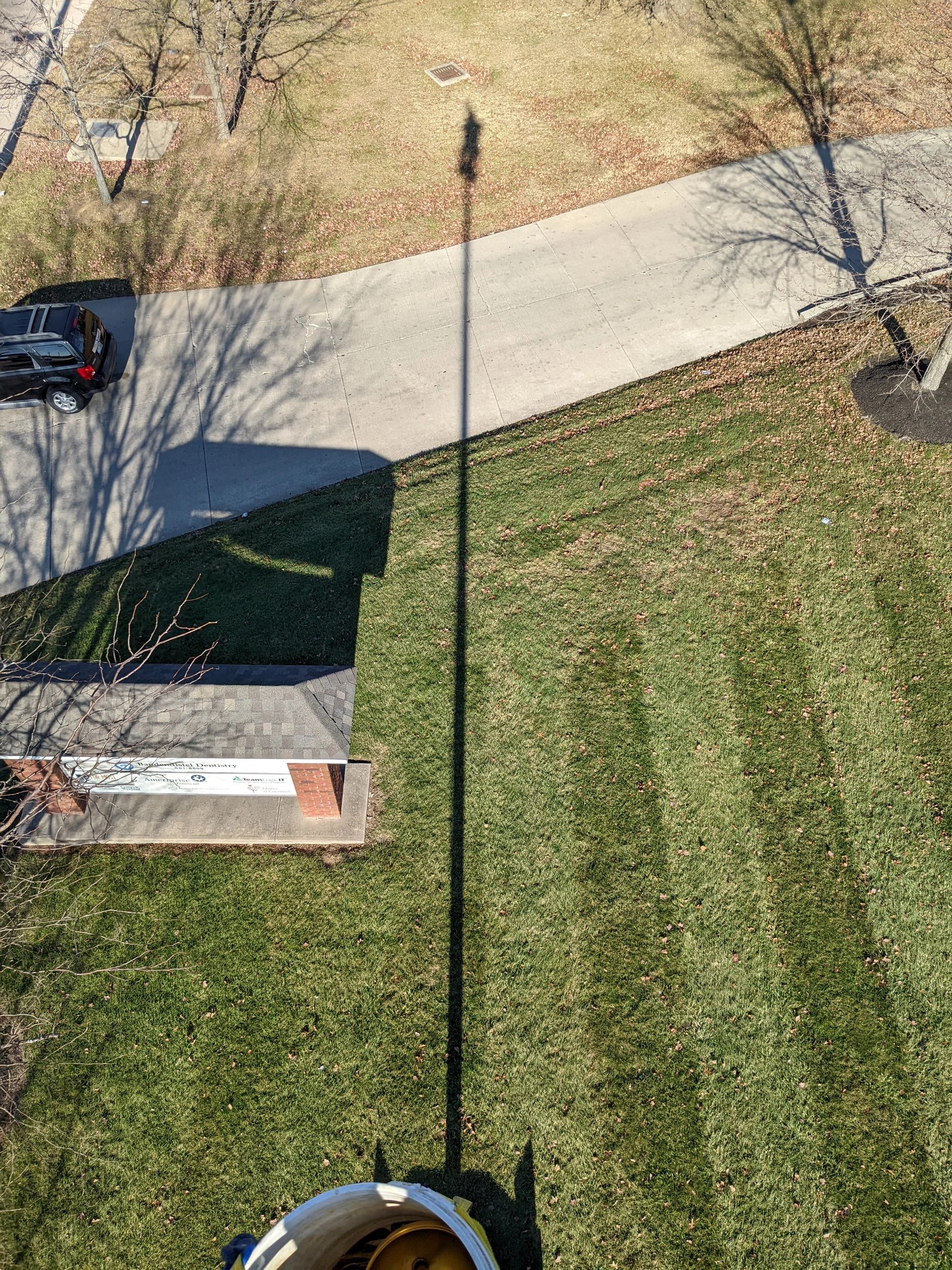 Race Rd The Flagpole Climber