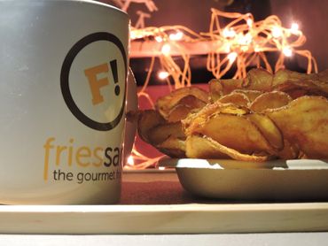 fressac ahmedabad, cafe, chips, lights, best food