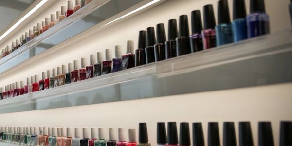 Nail Salon in Wexford, PA - Above All Salon