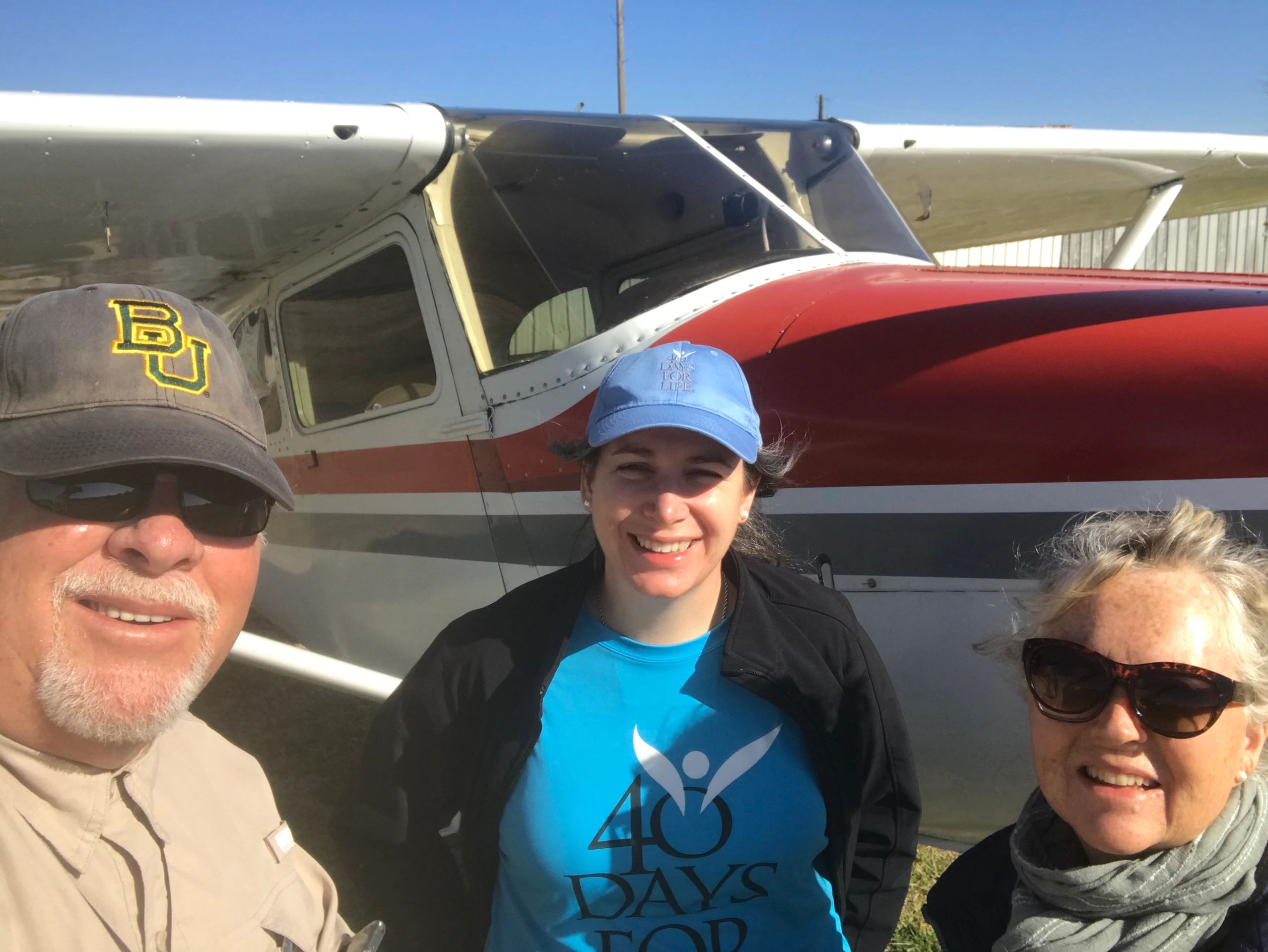 EvangelAire Pilot Monte, Aine, and Michelle return from successful Prayer Flight 🙏🏼