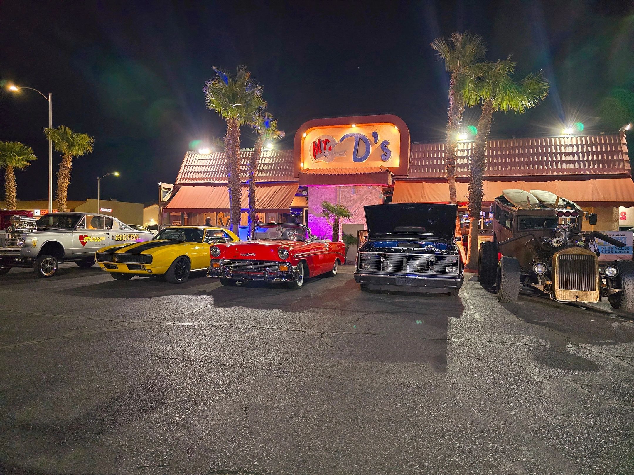 Mr D's Sports Bar And Grill Photos