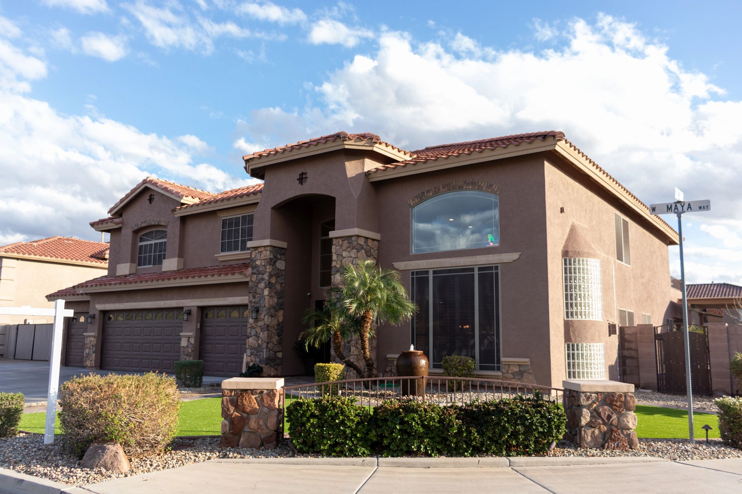 Realty Real Estate Realty Real Estate