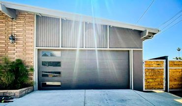 Upgrade my garage door
Repair my garage door
Add windows to my garage door