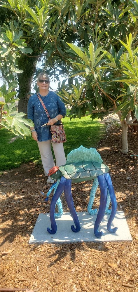 Cement based clay animal sculpture for the garden
"Supotco"
private commission