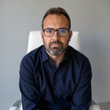 Andrew Regan counsellor