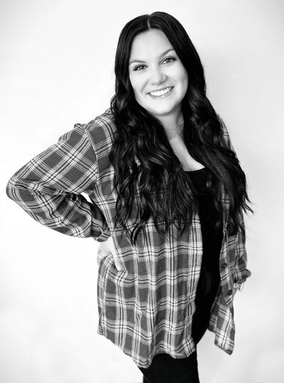 Carli Aguina Plainfield Hairstylist