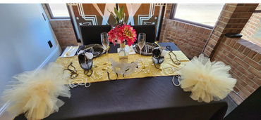 Bride & Groom Table