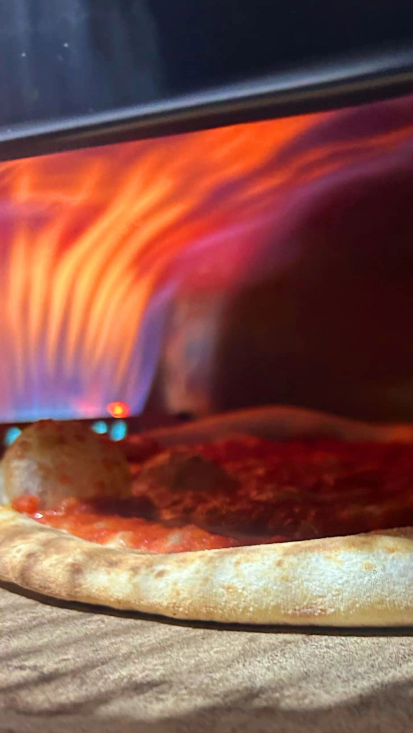 Roccafire Pizza Company