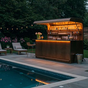 LUXURY OUTDOOR BAR