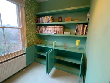 Furniture painter, painter decorator, Hertfordshire, London, paint sprayer