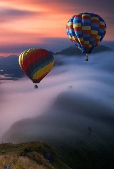 Image of a binocular Beautiful and strong colors It expresses the power of designs.