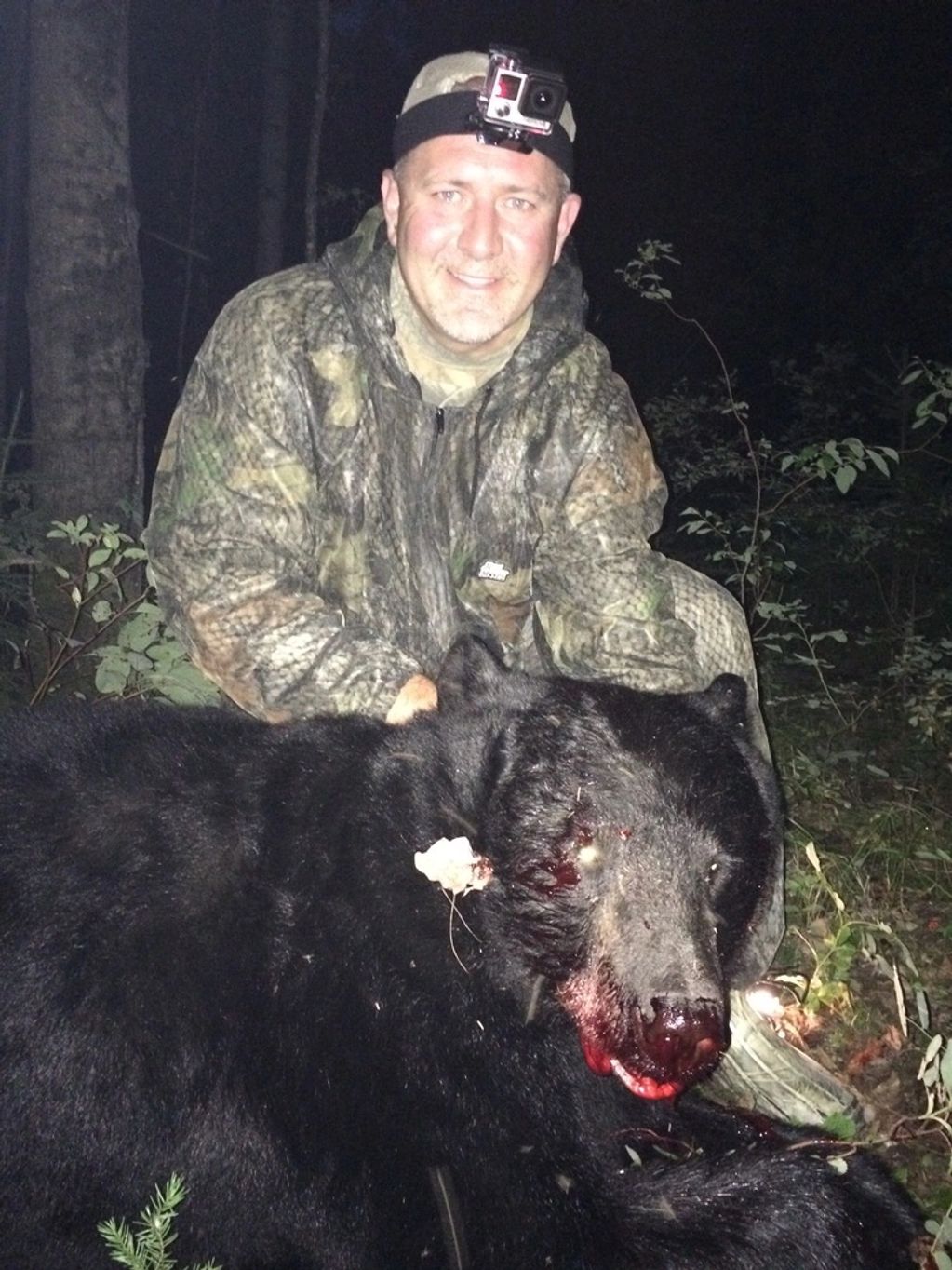 Bob Hennessy is the CEO of Reghen International. A representative group dedicated to the shooting, h