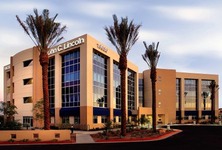 HonorHealth Deer Valley hospital exterior