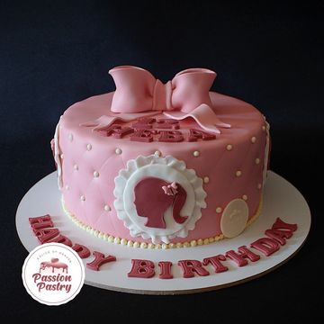 Bow Fondant Cake - decoration