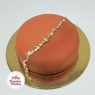 French Cake 
Multiple options of filling are available (Raspberry, Passion Fruits, Lemon, Mango , St