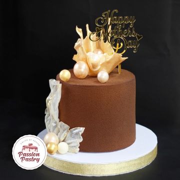 Spartak Vertical Layers Cake