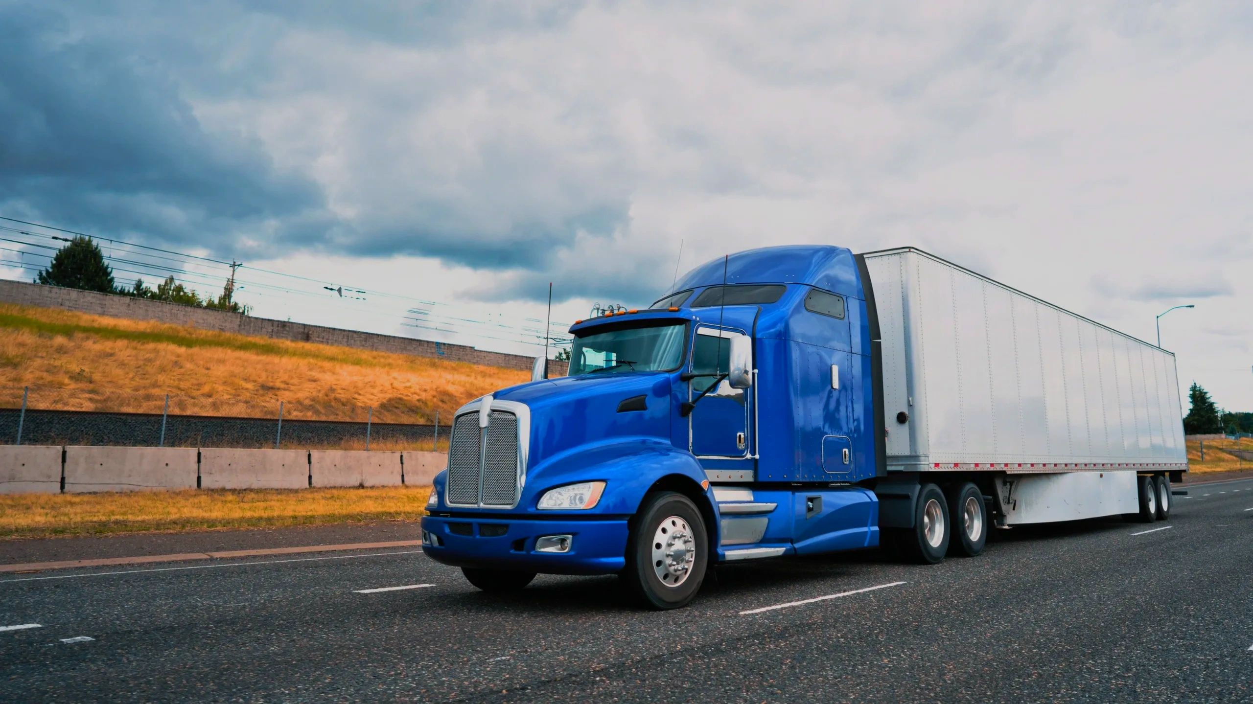 Rapid Star Trucking LLC - Home