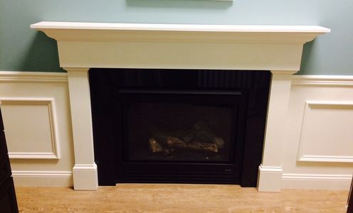 Fireplace mantel