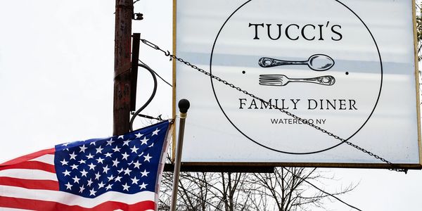 Tucci's Sign