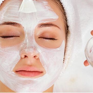 Skin Peels exfoliate and activate skin repair at the same time