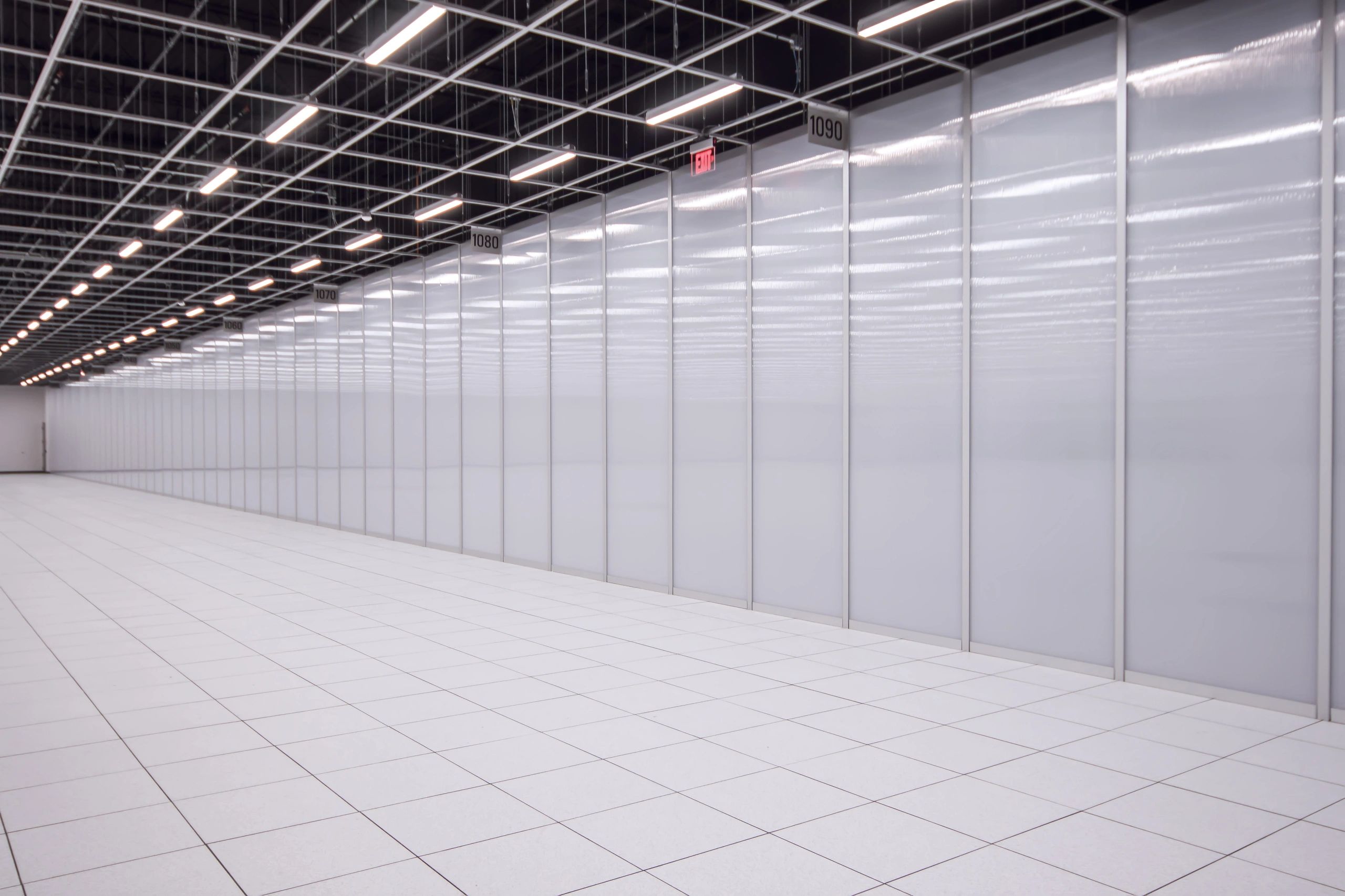 Data Center Ceilings \u0026 Walls | Gordon Inc., image size:2560x1707