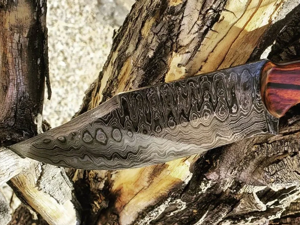 Damascus blade