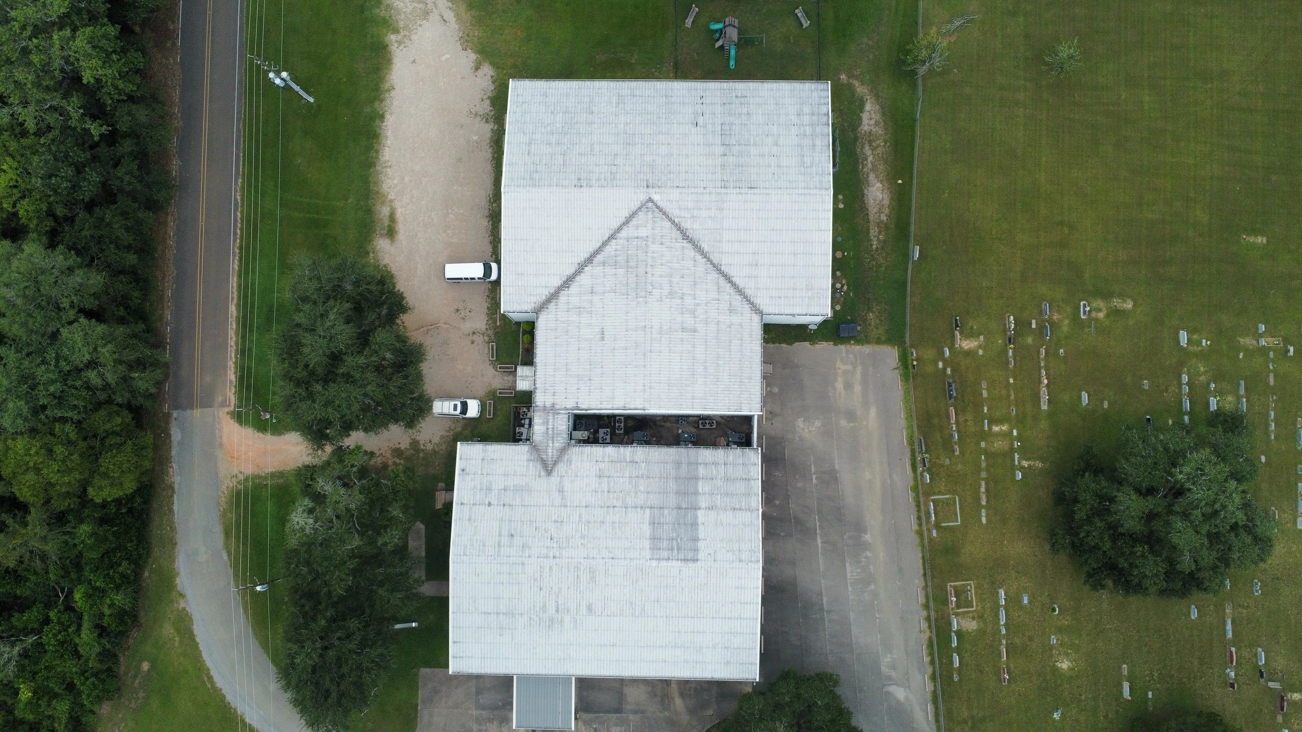 Roof coating services in Lake Charles, Sulphur LA. and surrounding area.