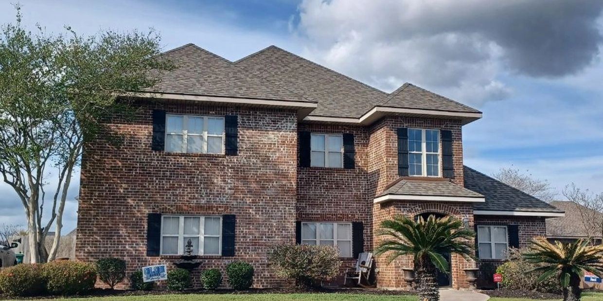 Roof inspection in Lake Charles, LA.
