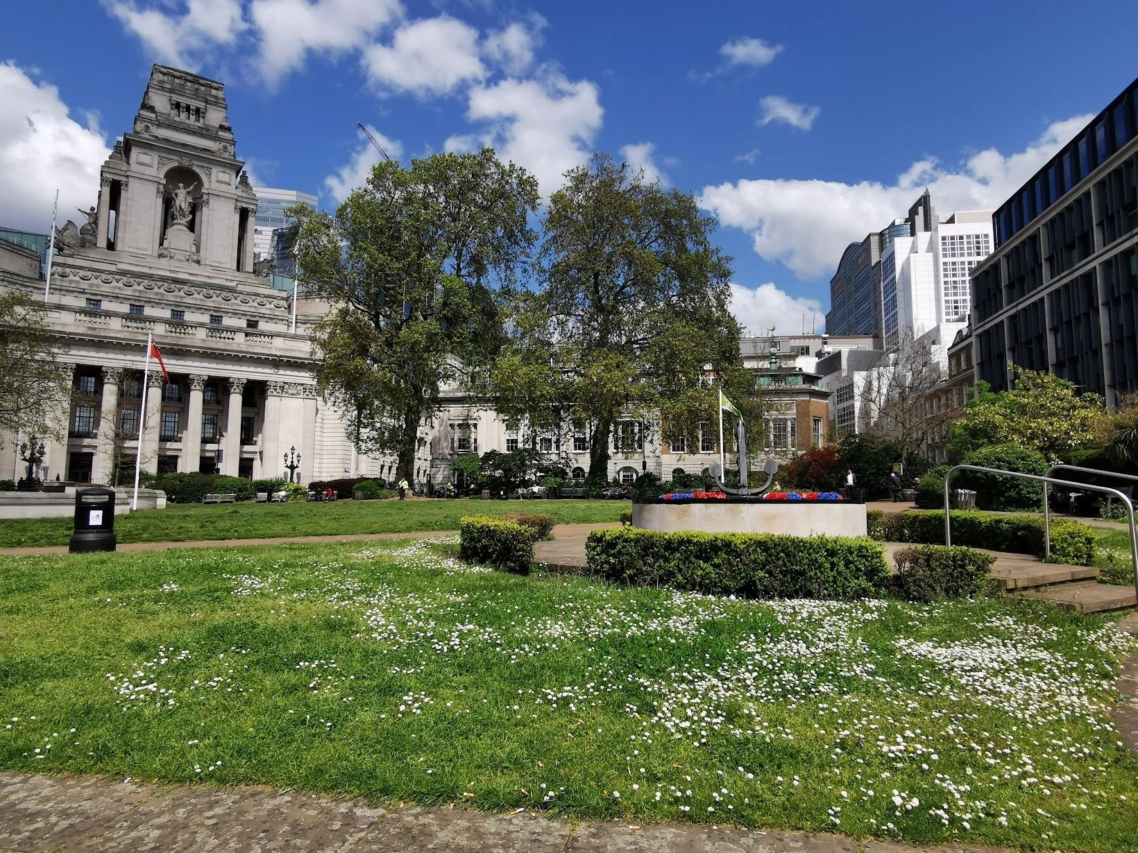 Trinity Square Gardens