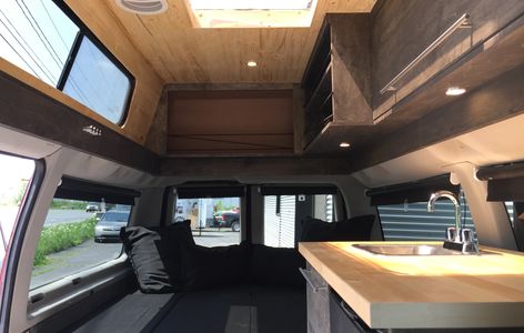 Intérieur Nomad Van
NomadVan
Bois Nomad Van