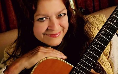 Mama Gina - fearless bard and folk artist