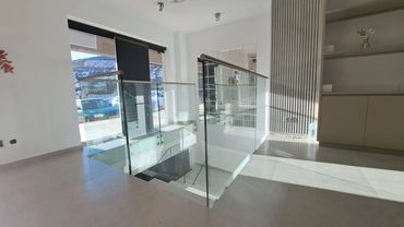 Our expertly designed and installed point fixed internal staircase