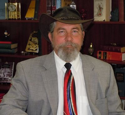 R. Allen Baylis, Allen Baylis, Criminal Defense Attorney, Lawyer, Lawyer in a cool hat, Traffic