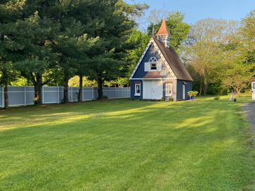 Lawn care and landscaping services in Bridgewater, Bedminster, Warren, Basking Ridge, and Martins