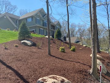 Mulch Installation, Basking Ridge NJ | Sunset Lake | Bedminster | Warren | Martinsville | Far Hills