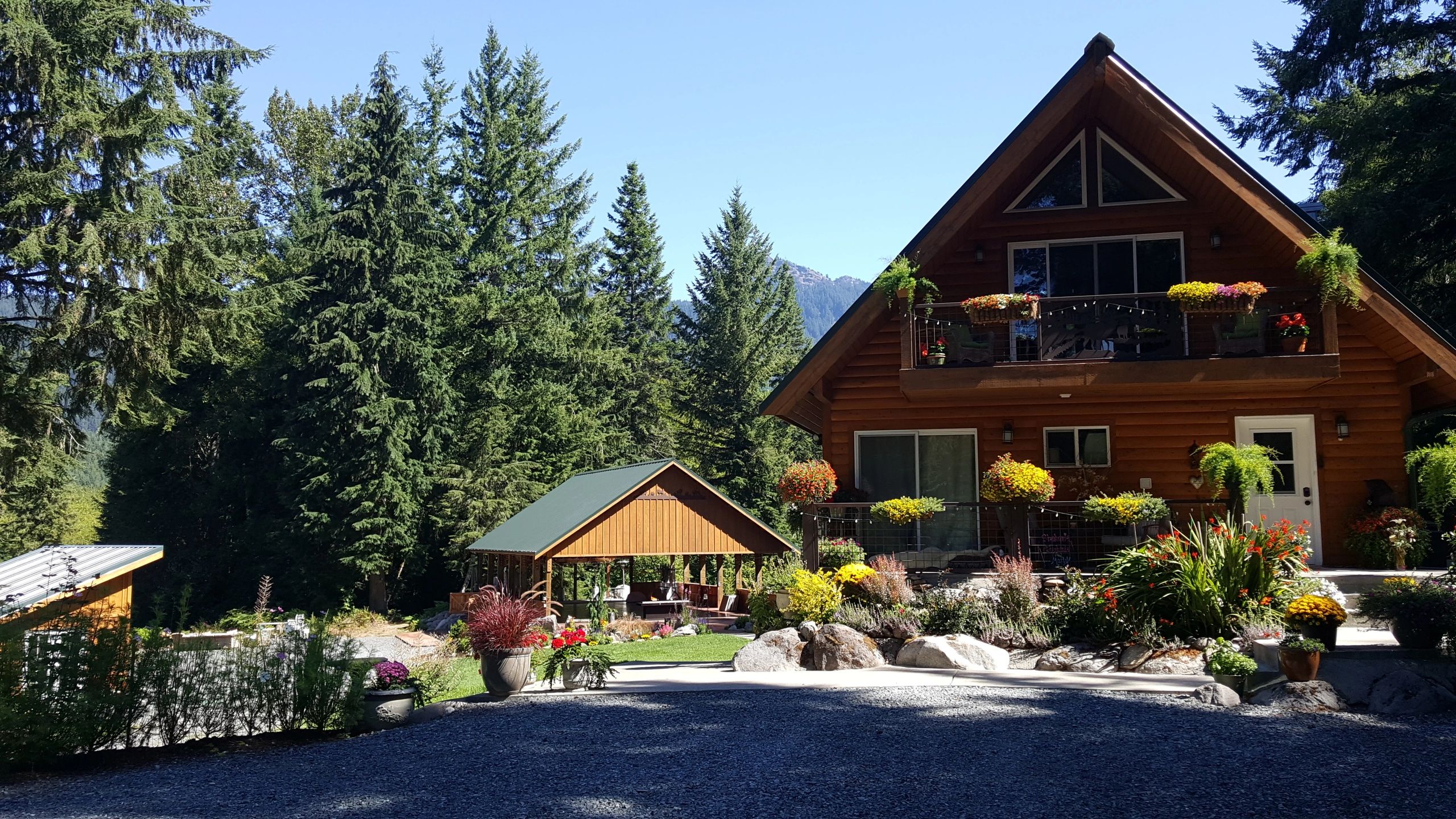 Nisqually Winds Mountain House